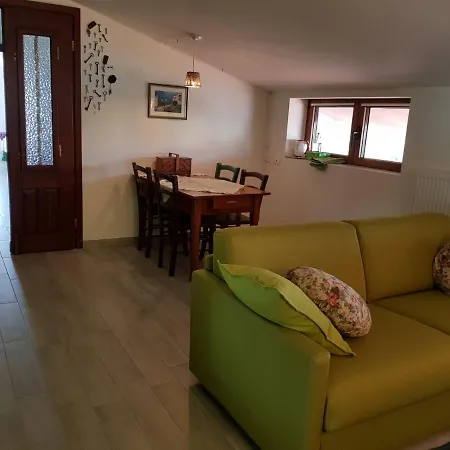 Books & Bikes Bed & Breakfast