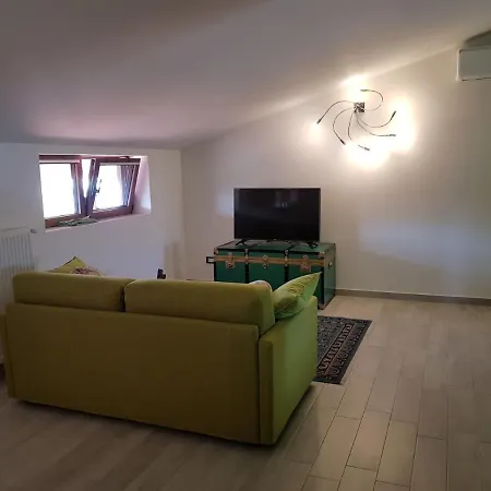 Books & Bikes 4* Buia