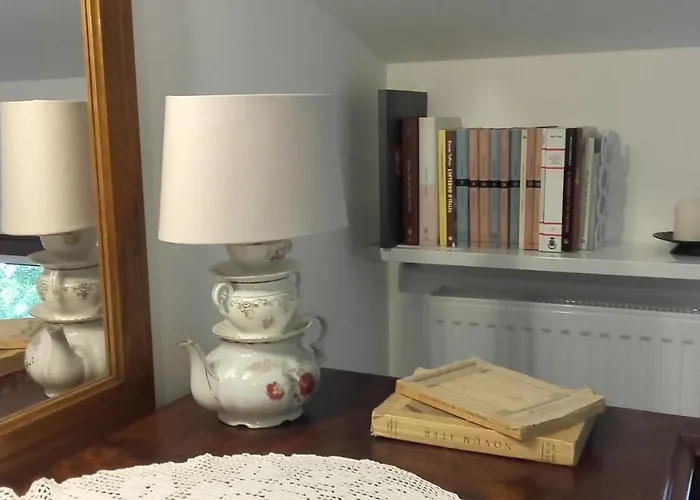 Books & Bikes Bed & Breakfast 4*