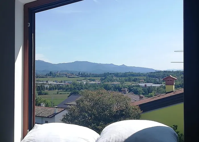 Books & Bikes Bed & Breakfast